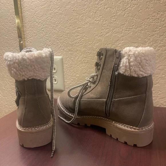 Universal Thread Brown Combat Boots with Rugged Sole - Picture 3 of 9